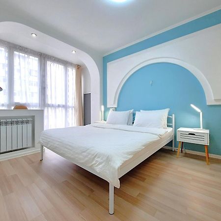 Квартира Посуточно Двокімнатна У Мікрорайоні Садовий Мережа Alex Apartments Документи Для Відряджень Фоп 3 Група Poltava Exterior foto
