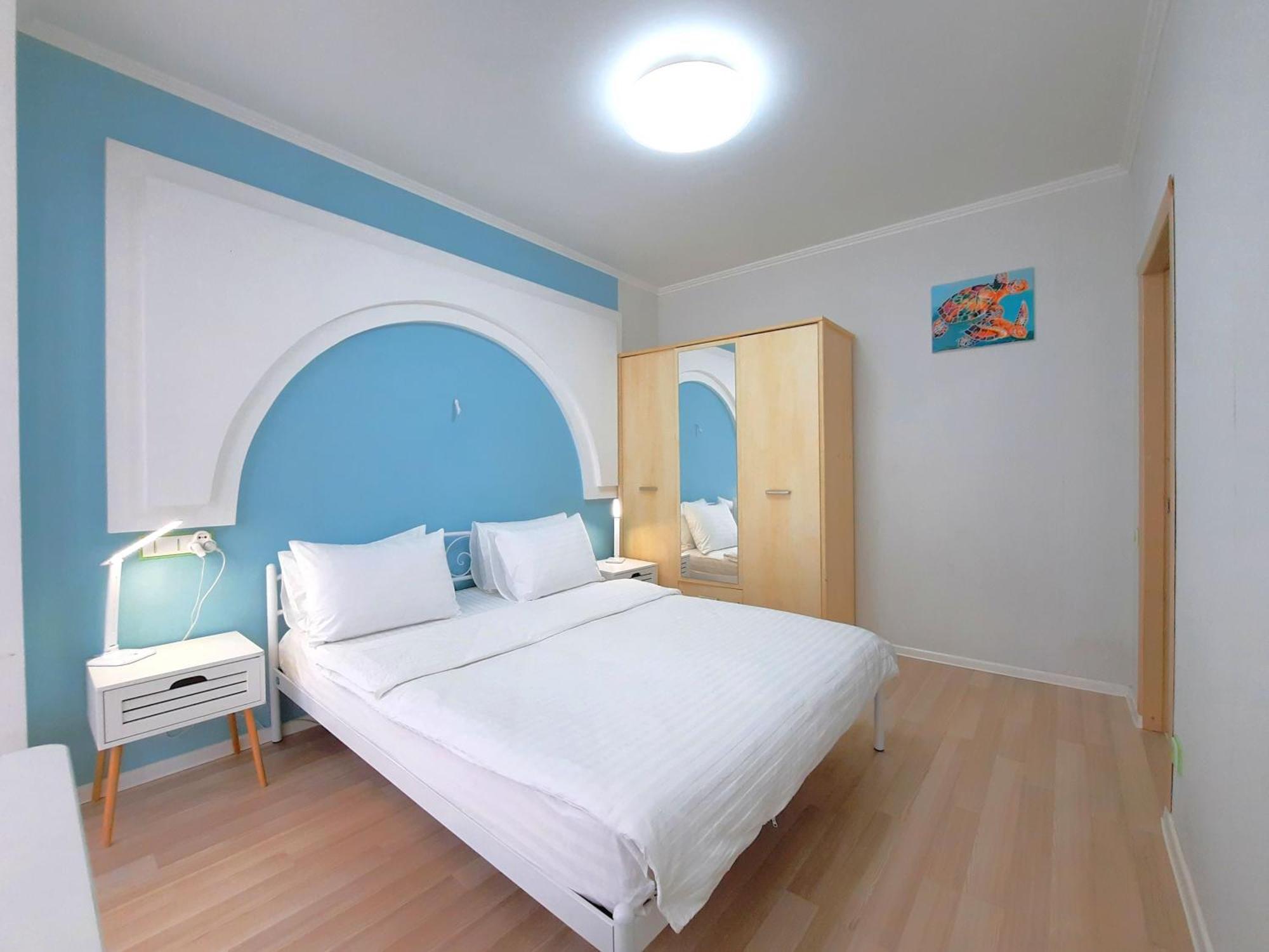 Квартира Посуточно Двокімнатна У Мікрорайоні Садовий Мережа Alex Apartments Документи Для Відряджень Фоп 3 Група Poltava Habitación foto