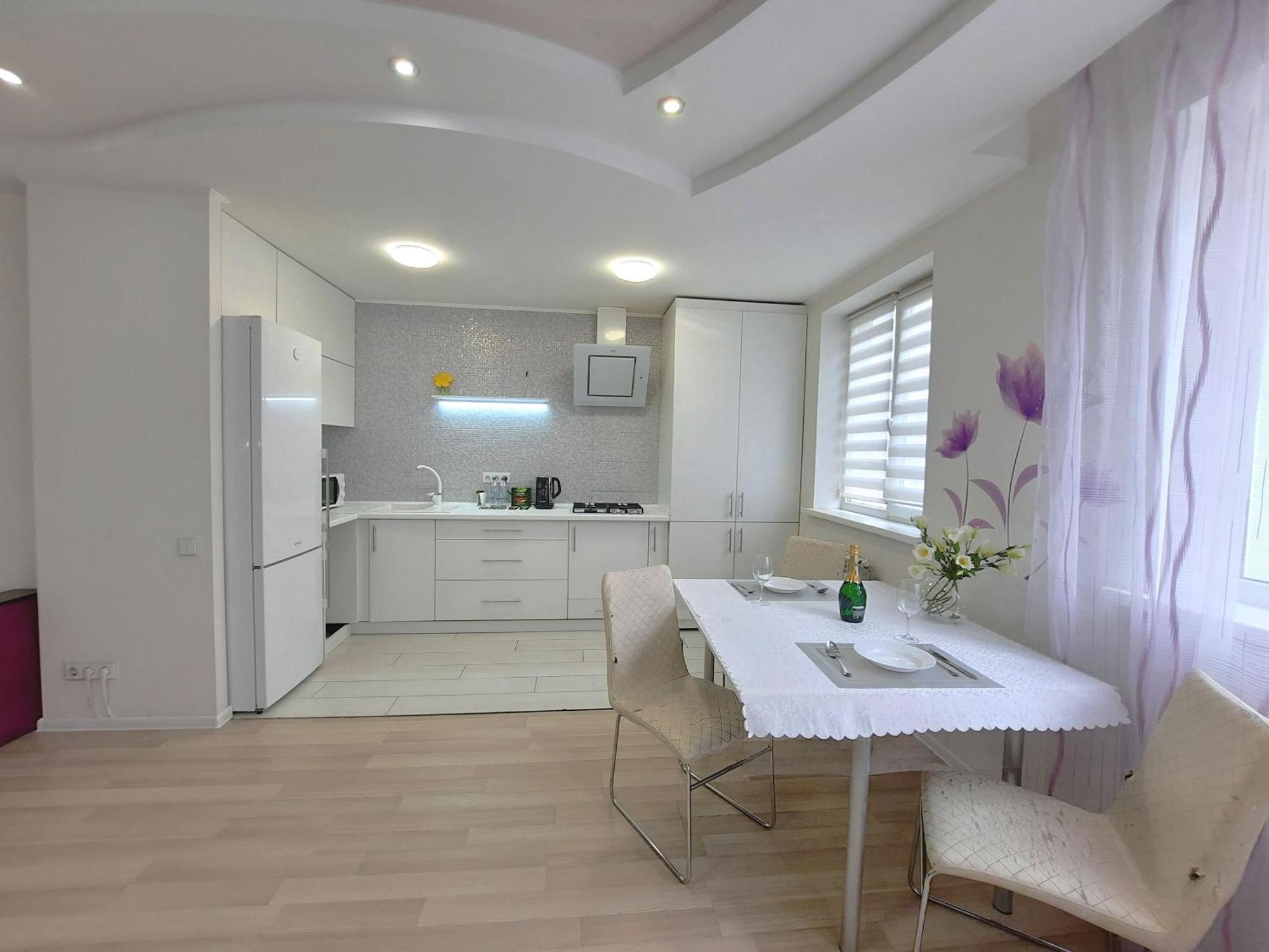 Квартира Посуточно Двокімнатна У Мікрорайоні Садовий Мережа Alex Apartments Документи Для Відряджень Фоп 3 Група Poltava Habitación foto